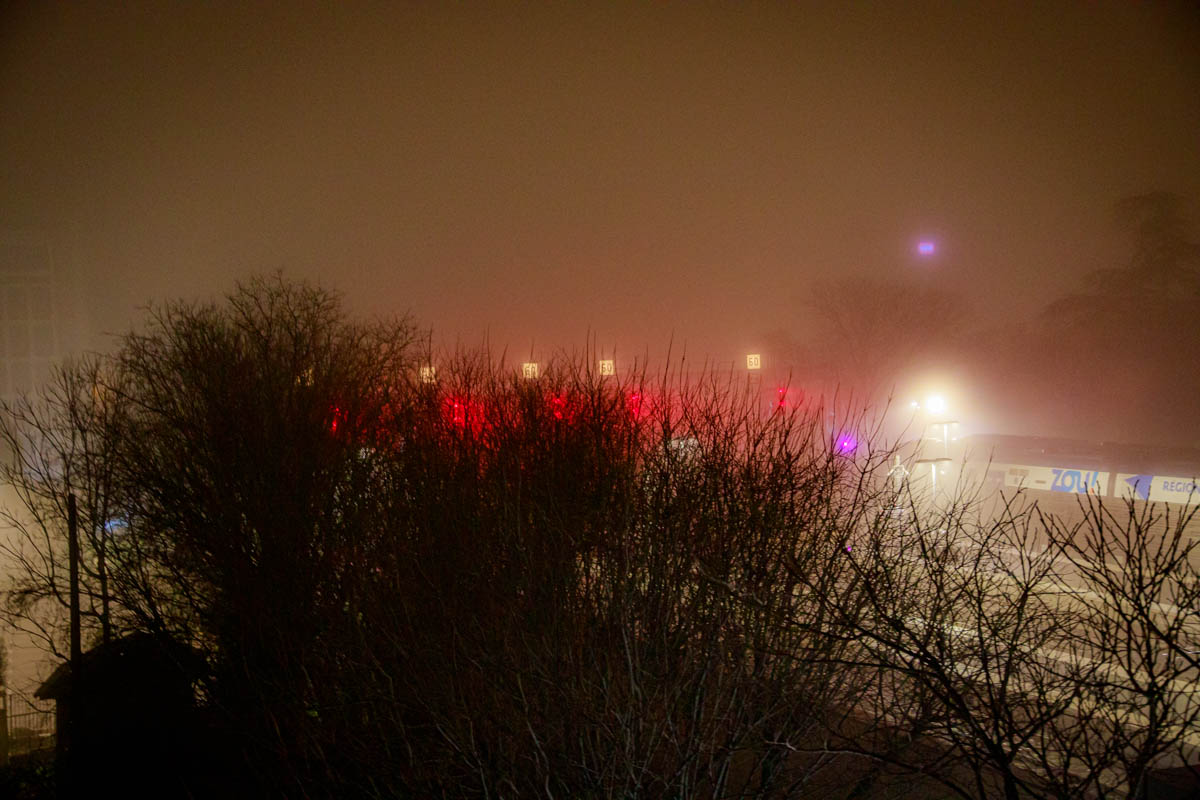 accumulation,périgrination,Photographies - Photographies - Frank César LOVISOLO - L’accumulation est une technique artistique popularisée par Arman, artiste français qui l’a beaucoup travaillée et théorisée. Tel qu’Arman la définit et la produit, l’accumulation est un rassemblement d’objets identiques dans une très grande quantité, généralement fondue dans du plexiglas.