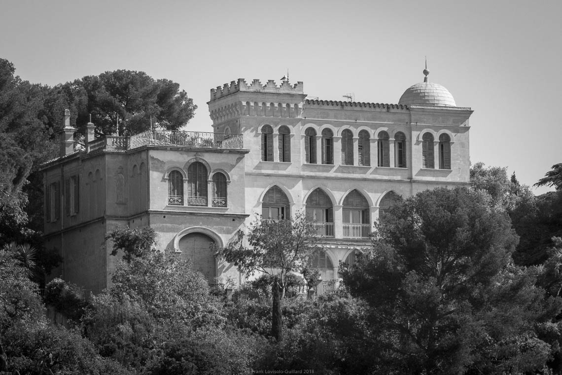 Grande Villa sur la corniche - Toulon