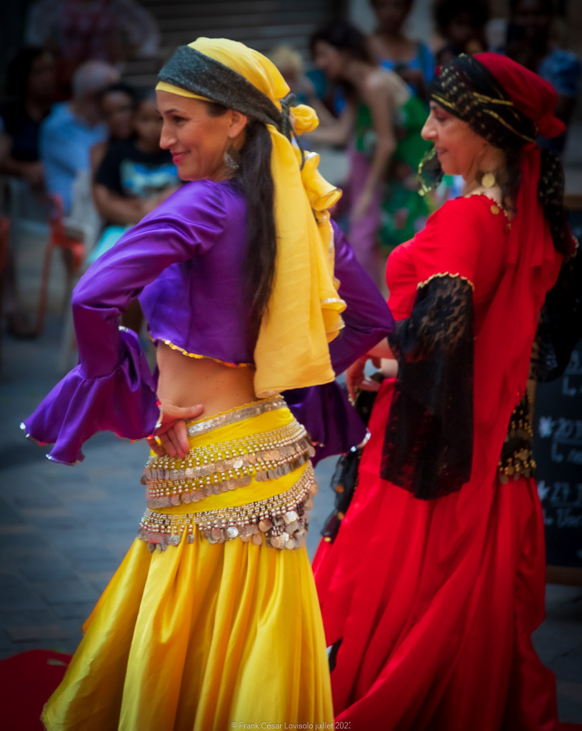 Danse Orientale - Raqs Sharqi - danse du ventre - Myriam Tara Benharroc
