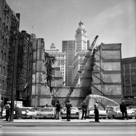 Vivian Maier,Champsaur,new york,woman photographer - Photographes - Frank César LOVISOLO - Vivian Maier «Eh bien, je suppose que rien n'est censé durer éternellement. Il faut faire de la place aux autres. C'est une roue. Il faut avancer, il faut aller jusqu'au bout. Et puis quelqu’un a la même opportunité d’aller jusqu’au bout et ainsi de suite.» (1er février 1926, 21 avril 2009) ...était une photographe de rue américaine née à New York et décédée à Chicago.