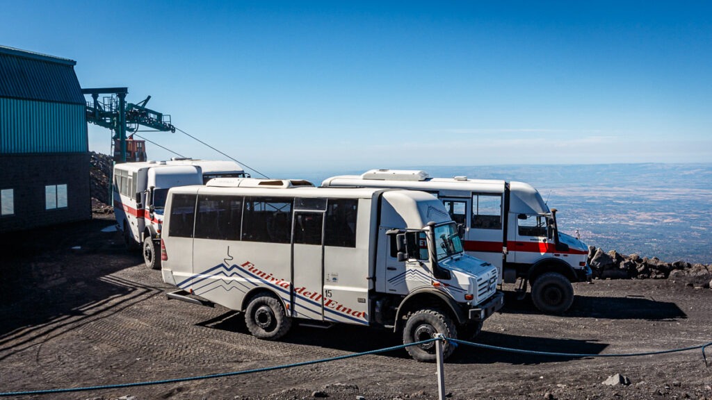 Etna 2014 - téléphérique et minibus